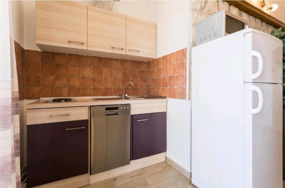Love Apartments Зечево Екстер'єр фото